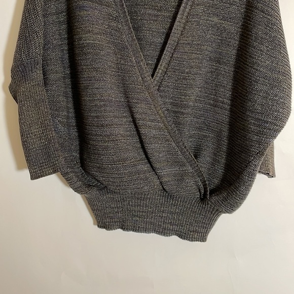 Prana Coronet Sweater, Dark Gray M #466 - Picture 5 of 14